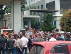 Ngaku Legal Hukum Summarecon, Jawaban Pria Ini Tak Konsisten