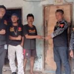 DPD Laskar Banten Jabar bersama DPAC Rumpin bagikan takjil dan Salurkan Zakat Mal