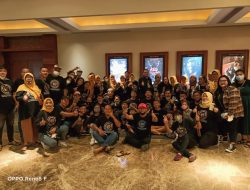 Sambil Sosialisasi Erick Thohir ke Kaum Milenial, DPD Letho Jatim Nobar Film Horor KKN Desa Kenari