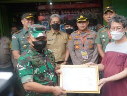 Danrem 061/SK Brigjen TNI Rudy Saladin M.A Dampingi KASAD Jendral TNI Dudung Abdurahman Laksanakan Pengecekan Satgas Penanganan Migor Di Kota Bogor