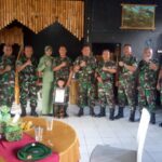 Dandim 1615/Lotim Lepas Dua Personel Pindah Satuan