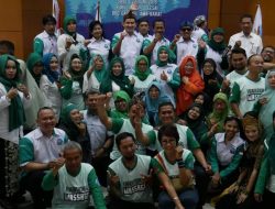 Pembangunan Pariwisata Berkelanjutan Kabupaten TasikmalayaOleh : Dede Farhan Aulawi (Ketum PRAWITA GENPPARI)