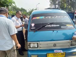 Tidak Kenal Lelah Korwil Bersama Ketua  KKSU  Mendata Dan Menertibkan Angkot 02 Cicurug sukasari Bogor kota