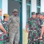 Dansatgas Pamtas RI-Malaysia Yonarmed 19/105 Trk Bogani Menerima Kunjungan Kerja Dankolakopsrem 121/Abw