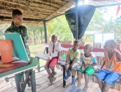 Di Kelila Papua, Belajar Membaca Menulis Dan Berhitung Bersama Satgas Yonif R 142/KJ