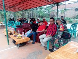 Peserta Saling Mematikan Terlihat Pada Turnamen Bola Volly Desa Tambun