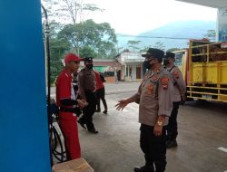 Jelang Kenaikan BBM, Jajaran Polres Pekalongan Awasi Seluruh SPBU di Wilayah Kabupaten Pekalongan