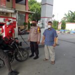 Antisipasi Isu Kelangkaan BBM, Kapolsek Percut Sebar Anggota Monitor Situasi SPBU