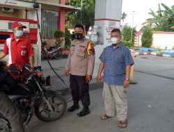 Antisipasi Isu Kelangkaan BBM, Kapolsek Percut Sebar Anggota Monitor Situasi SPBU