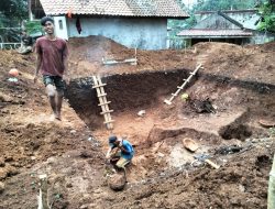 Kades Cibalung Dan Camat Cijeruk Diminta Tidak Memberikan Ijin Rekomendasi Tower Bodong