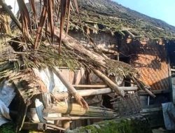 Rumah Tidak Layak Huni Lansia Disabilitas Dibangun Hasil Swadaya Masyarakat Tanpa Bantuan Pemerintah