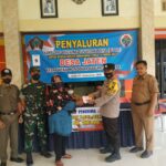 Pastikan Bantuan Tepat Sasaran, Babinsa Pos Wonodadi Dampingi Penyaluran BLT DD