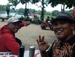 Ketua Umum PPRI & Jurnalis Teropong Post Berwisata Edukasi & Petik Anggur Bersama di Taman Anggur Ponjay