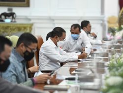 Presiden Jokowi Pimpin Rapat Persiapan Indonesia sebagai Tuan Rumah Piala Dunia FIFA U20