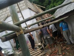Dicimande, Seminggu Pasca Angin Puting Beliung, Rumah Ambruk Dikampung Tarikolot