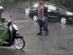 TINDAKAN KAPOLRES MAROS TERSOROT MATA MASYARAKAT MAROS DALAM MENGAWAL UNJUK RASA PENOLAKAN KENAIKAN BBM