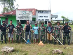 WUJUD PEDULI KEBERSIHAN, SATGAS YONIF 126/KC KARYA BAKTI POSYANDU PERBATASAN