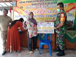 Danramil Tipe B 0808/21 Selorejo, Himbau Agar Kegiatan Penyaluran BLT DD Tetap Patuhi Protkes