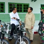 Presiden Jokowi Tinjau Penyerahan Motor di Kodim 1503/Tual