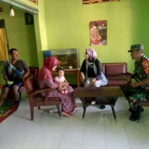 Jalin Silaturahmi Dengan Warga Binaannya, Babinsa Garum Gelar Kegiatan Komunikasi Sosial
