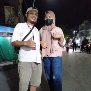 Bersama Dengan Pengunjung Kuliner Pasar Cidu Jajanan Termurah Dikota Makassar