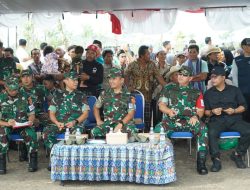 Pangdivif 2 Kostrad Dampingi Dan kodiklat TNI tinjau langsung Latihan Gabungan Utama Linud TNI TA 2022 di Lombok, NTB