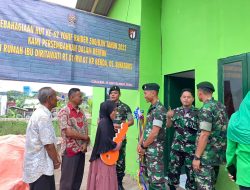 Kebahagiaan HUT Ke-62 Yonif Raider 300/BJW Tahun 2022, Kami Persembahkan Dalam Bentuk Bedah Rumah Umi Diritawati