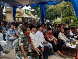 Babinsa Ada Rasa Haru Saat Pemberian Bantuan Seribu Yatim-Piatu Di Desa Karang Satria