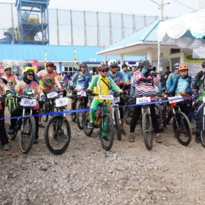Kasrem 091/ASN Lepas Ratusan Pecinta Sepeda, Gowes Advanture Desa Bakungan