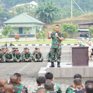 Danrem 091/ASN : Yonif 611/Awang Long Merupakan Satuan Kebanggaan Korem 091/ASN