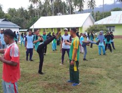 Perkuat Mental dan Kepribadian Generasi Muda, Satgas Yonarmed 1 Kostrad Latih Taekwondo Siswa SMAN Biloro