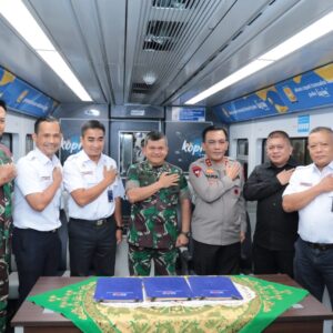 Tandatangani Perjanjian Kerjasama dengan PT. KAI, Kapolda Sumut : Ayo Naik Kereta Api