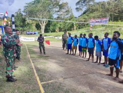 Sambut HUT TNI, Satgas Pamtas Yonif Raider 142/KJ Bersinergi Gelar Turnamen Voli Untuk Masyarakat Kelila
