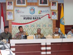 Rapat Antisipasi Menghadapi Dampak Penyesuaian Harga BBM di Kantor Bupati Kubu Raya Dihadiri Kapolres Kuburaya