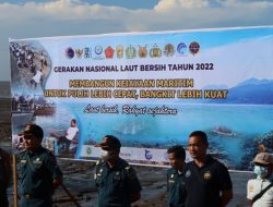 Gerakan Nasional Laut Bersih, Pantai Kinjil Pesisir di Hadiri Kapolres Ketapang