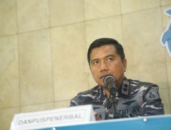 Penjelasan TNI AL Terkait Jatuhnya Pesawat Latih Bonanza di Alur Pelayaran Barat Surabaya