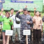 Luar Biasa,Gerakan Nasional Penanaman Sorgom Serentak Dalam Rangka Memperingati HUT Ke-77 TNI AL Tahun 2022 Oleh Pangkalan Utama TNI AL XII