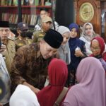 15 Warga Sampang Umrah Secara Gratis Di Brangkatkan Bupati Sampang