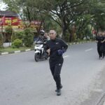 Dansatbrimob Polda Kalbar Memimpin Langsung Pelaksanaan Olahraga