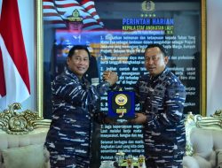 Kepala Staf Koarmada III Menerima Kunjungan Kerja Askomlek Kasal