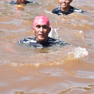Meriahkan HUT Ke-77 TNI, Lantamal XII Gelar Water Trappen Di Sungai Kapuas