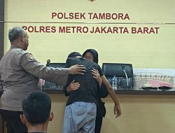 Diamankan Karena Terlibat Aksi Tawuran, Polsek Tambora Terapkan Pelajar Untuk Sungkeman Dan Cuci Kaki Orang Tua