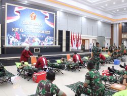 Peringati HUT ke-77 TNI, Kodam XII/Tpr Laksanakan Bakti Sosial Donor Darah