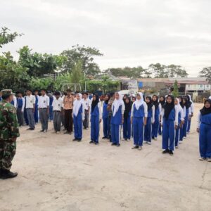 Geger Ratusan Murid SMK Bima Sakti Di Gembleng Wawasan Kebangsaan dan Bela Negara