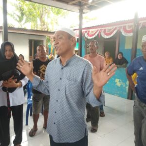 KLARIFIKASI KADES YANG DI BERITAKAN MIRING TERKAIT PEMBANGUNAN GEDUNG KANTOR DESA YANG TERBENGKALAI