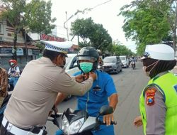 Gencar Lakukan Sosialisasi Satlantas Polres Sampang Tertib Berlalu Lintas Kepada Pengguna Jalan