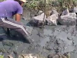Proyek Drainase Di Perum Permata Asri Kecamatan Jati Agung Tanpa Plang, Dan Diduga Dikerjakan Asal-Asalan