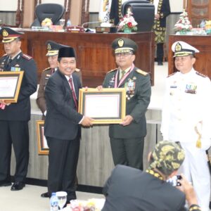 HUT Provinsi Banten: Sekjen Kemendagri Ingatkan Spirit Otonomi Daerah Dalam Bingkai NKRI