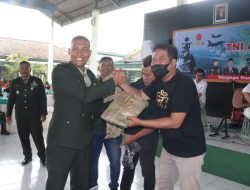 Rompi Untuk Wartawan, Wujud Apresiasi Dandim Sragen kepada Awak Media