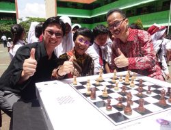 Robot Catur MIRA 100% Buatan Anak Bangsa Bahagiakan Anak-Anak